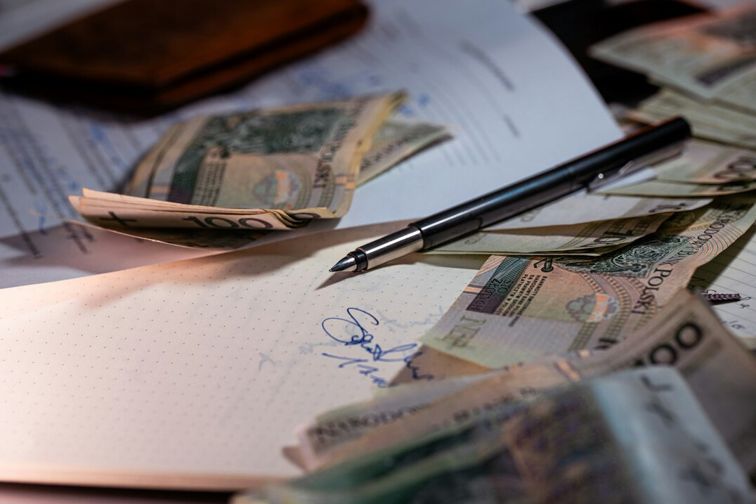 financial report documents